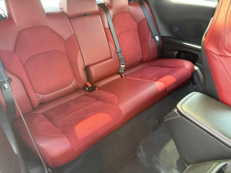 2024 Dodge Charger 8th Gen - Image 8 of 16