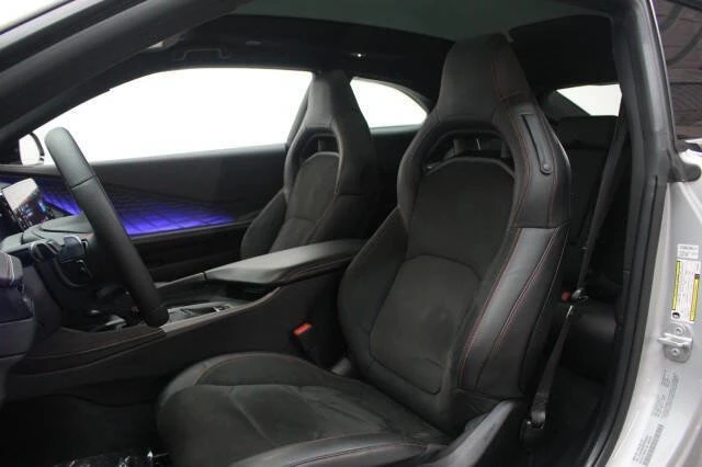 2024 Dodge Charger 8th Gen - Image 10 of 20