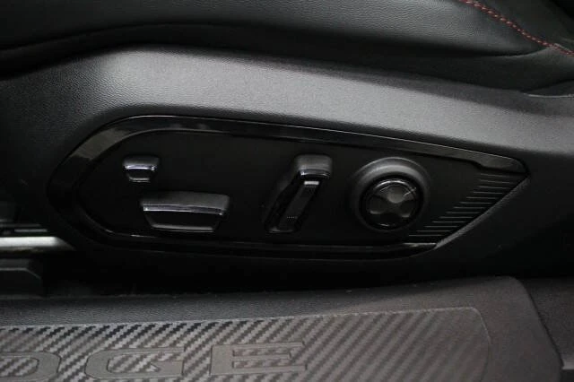 2024 Dodge Charger 8th Gen - Image 12 of 20