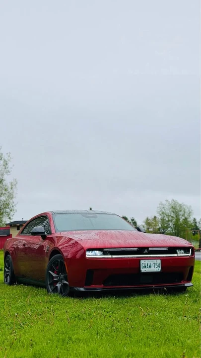 2024 Dodge Charger 8th Gen - Image 4 of 11