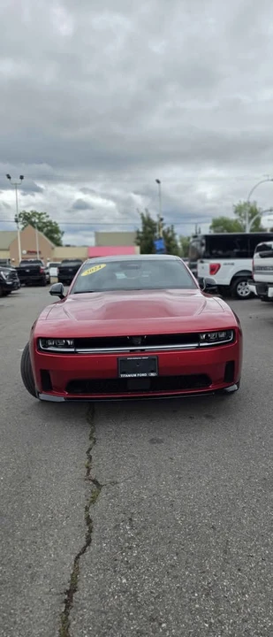 2024 Dodge Charger 8th Gen - Image 2 of 8