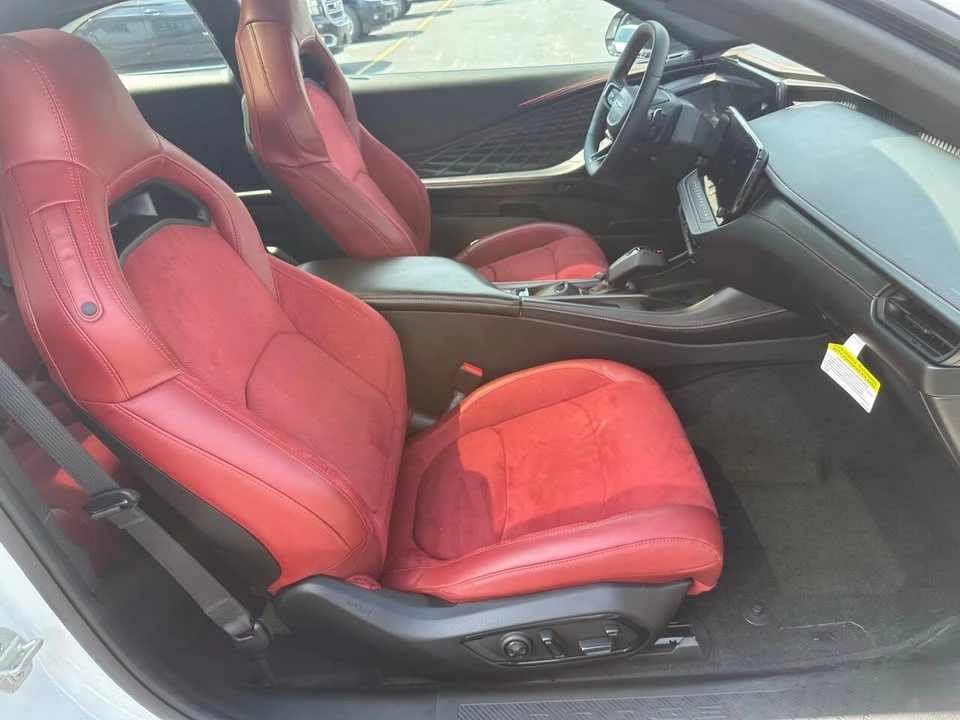 2024 Dodge Charger 8th Gen - Image 5 of 16