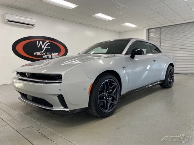 2024 Dodge Charger 8th Gen - Image 2 of 12