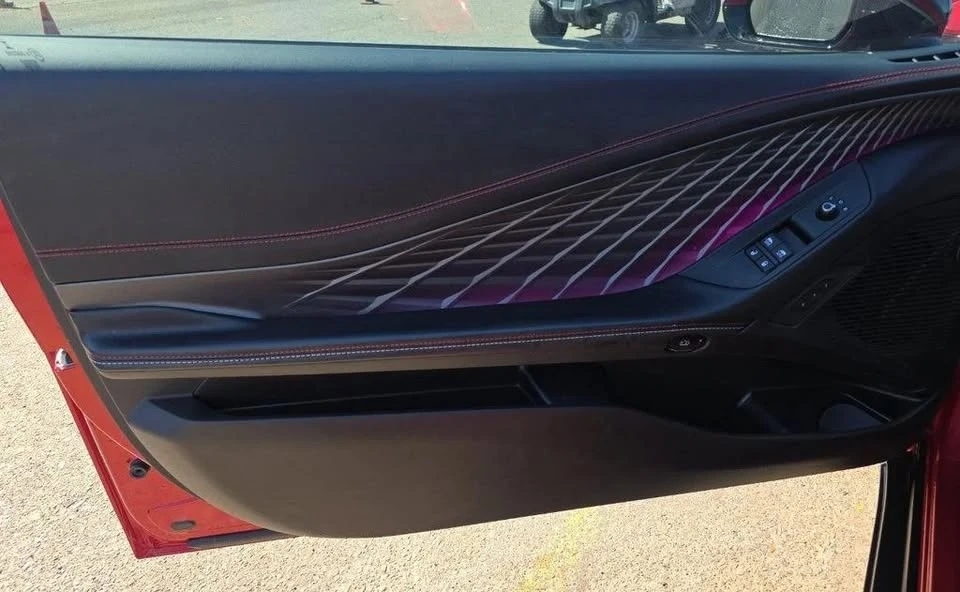 2024 Dodge Charger 8th Gen - Image 13 of 20