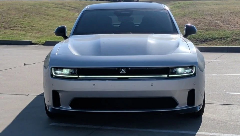 2024 Dodge Charger 8th Gen - Image 2 of 20