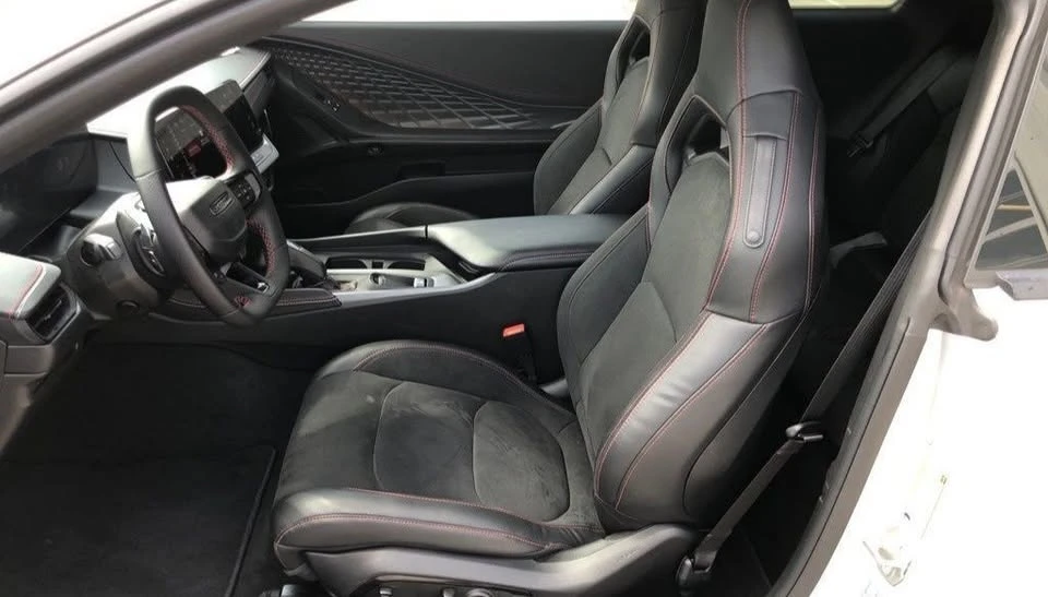 2024 Dodge Charger 8th Gen - Image 13 of 20