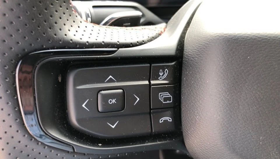2024 Dodge Charger 8th Gen - Image 18 of 20