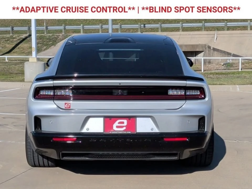 2024 Dodge Charger 8th Gen - Image 5 of 20