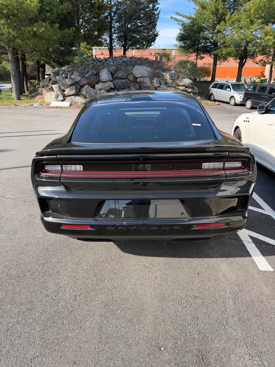 2024 Dodge Charger 8th Gen - Image 3 of 4