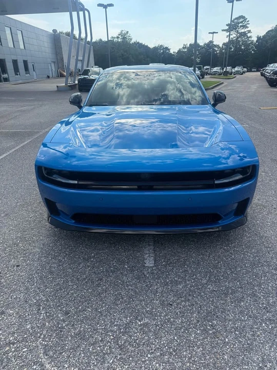 2024 Dodge Charger 8th Gen - Image 2 of 20