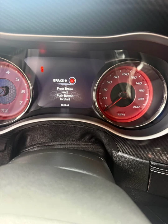 2024 Dodge Charger 8th Gen - Image 4 of 10