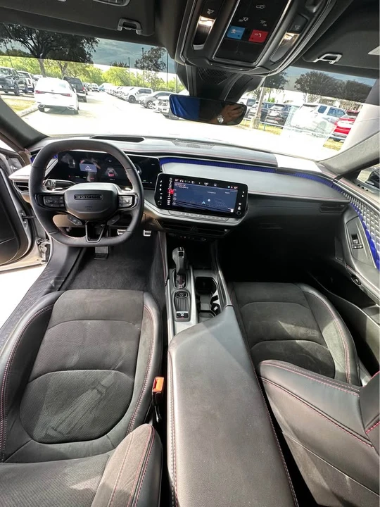 2024 Dodge Charger 8th Gen - Image 8 of 8
