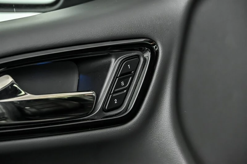 2024 Dodge Durango 3rd Gen - Image 15 of 31