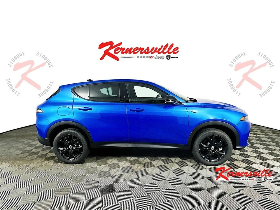 2024 Dodge Hornet - Image 7 of 12