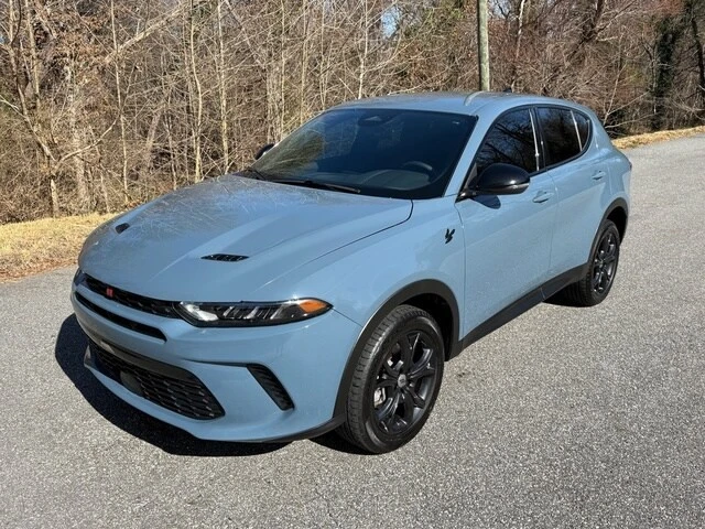 2024 Dodge Hornet - Image 2 of 12
