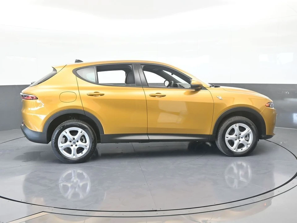 2024 Dodge Hornet - Image 7 of 12