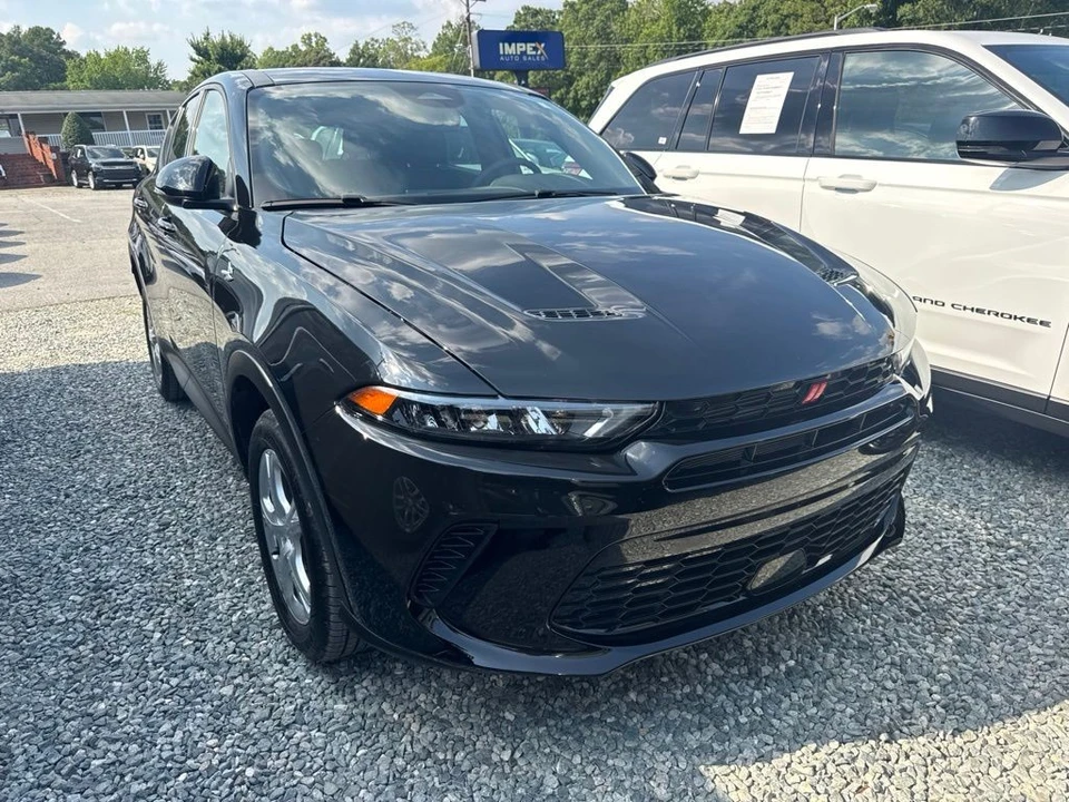 2024 Dodge Hornet - Image 2 of 6