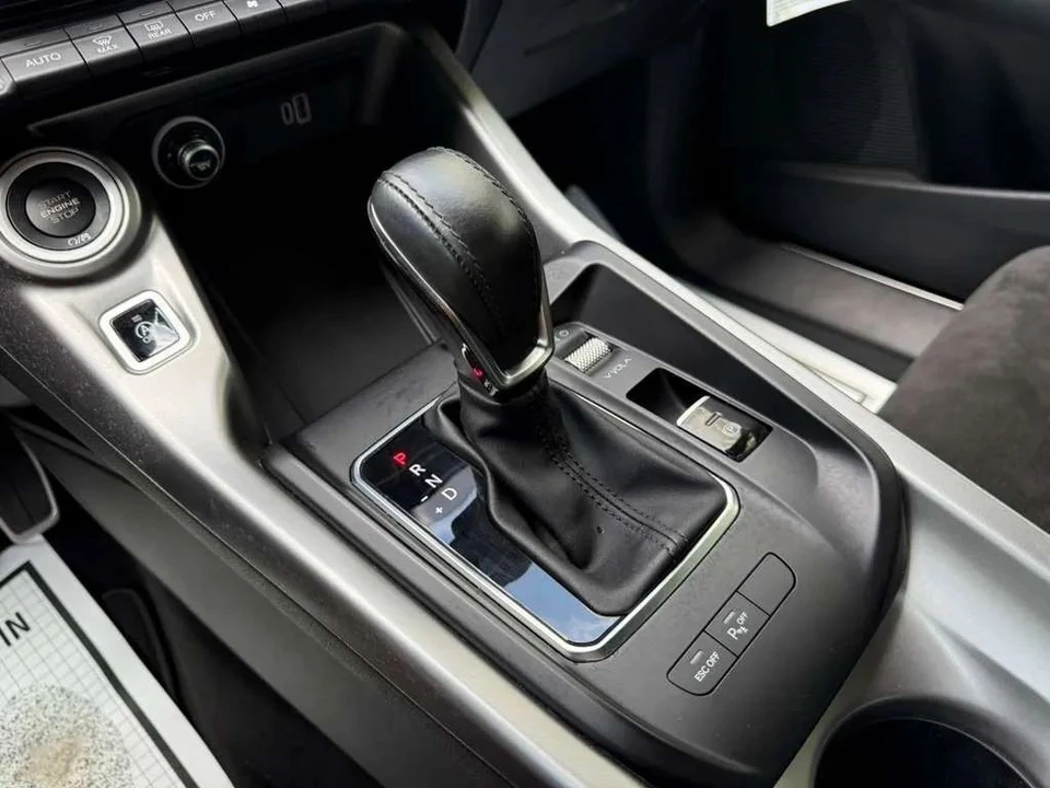 2024 Dodge Hornet - Image 7 of 12