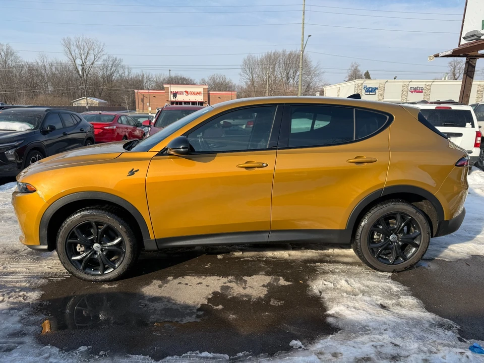 2024 Dodge Hornet - Image 8 of 20