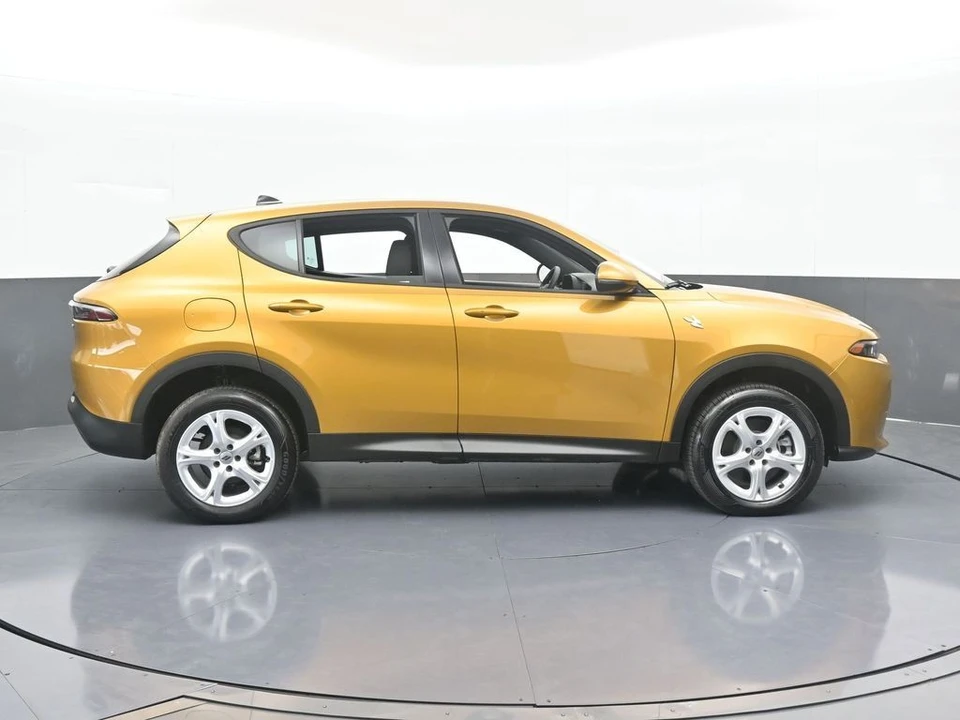 2024 Dodge Hornet - Image 7 of 12