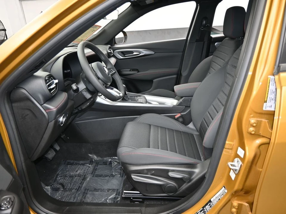 2024 Dodge Hornet - Image 11 of 12