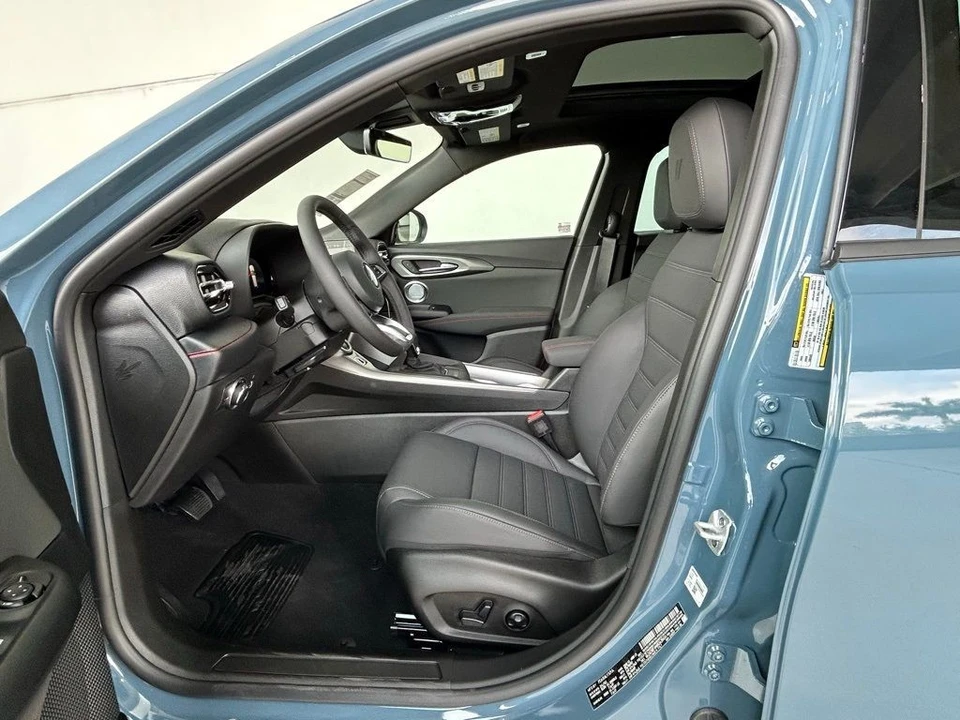 2024 Dodge Hornet - Image 9 of 12