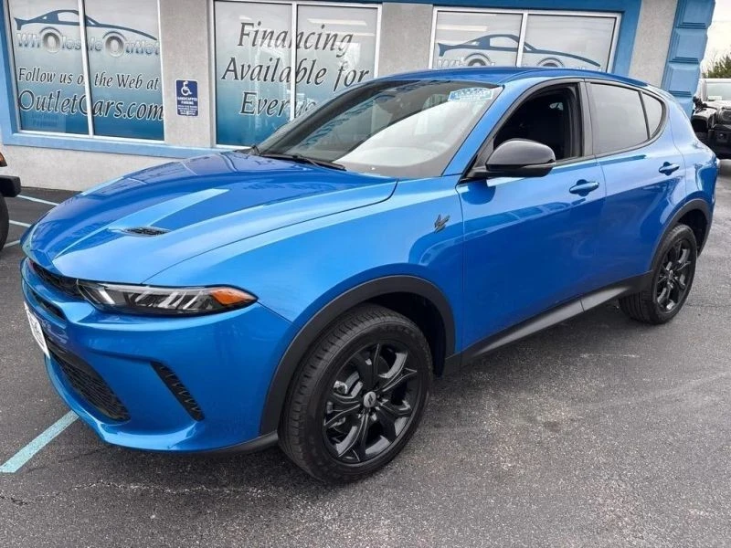 2024 Dodge Hornet - Image 2 of 12