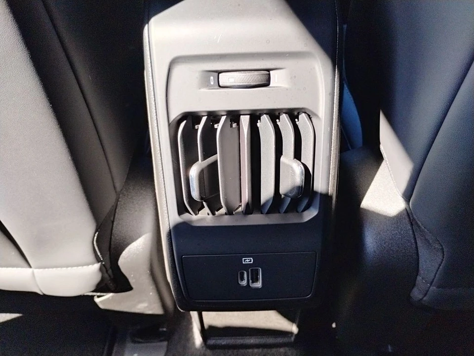 2024 Dodge Hornet - Image 17 of 21