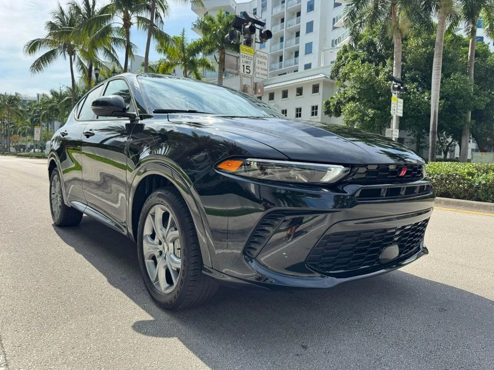 2024 Dodge Hornet - Image 2 of 12