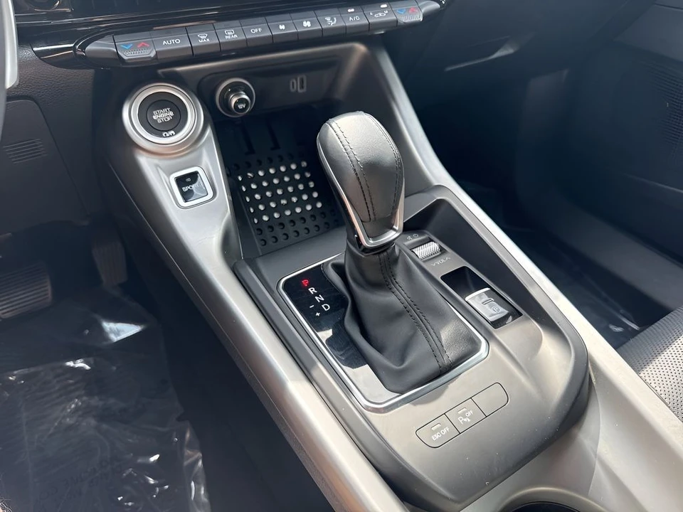 2024 Dodge Hornet - Image 15 of 31