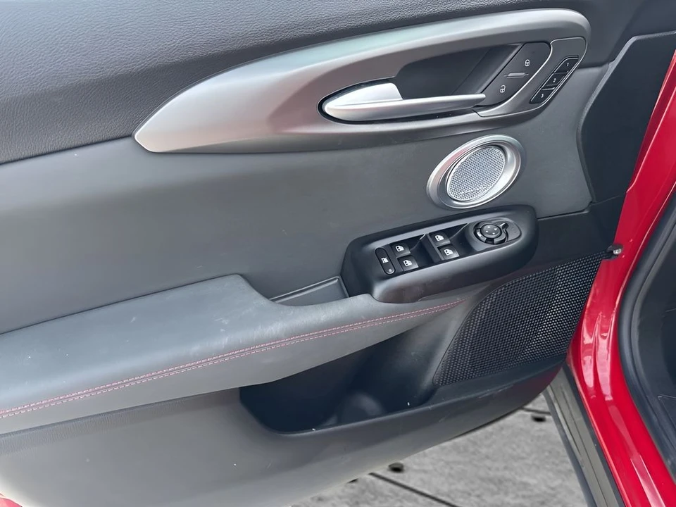 2024 Dodge Hornet - Image 22 of 31