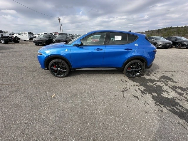 2024 Dodge Hornet - Image 2 of 12