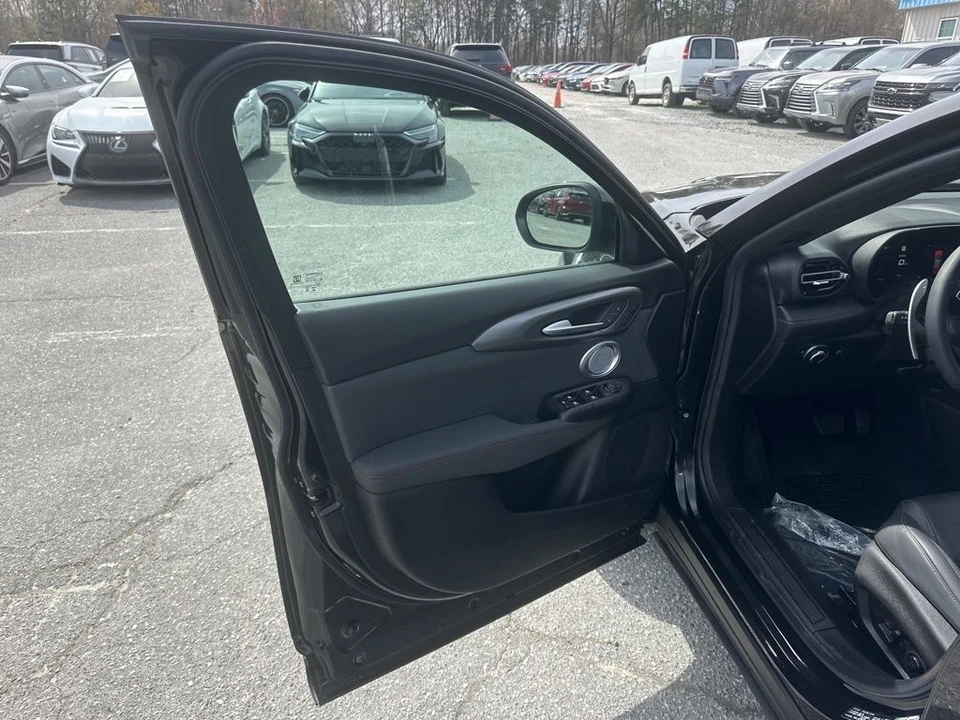 2024 Dodge Hornet - Image 25 of 31