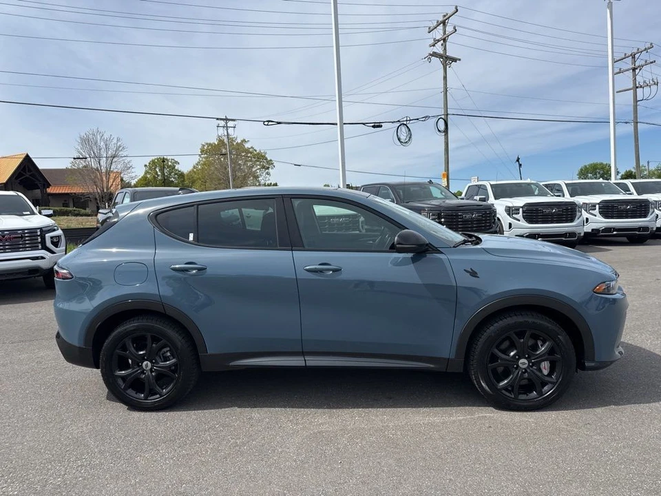 2024 Dodge Hornet - Image 6 of 31