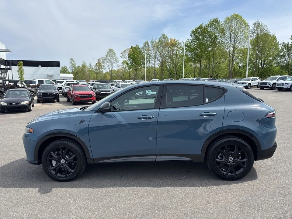 2024 Dodge Hornet - Image 2 of 31