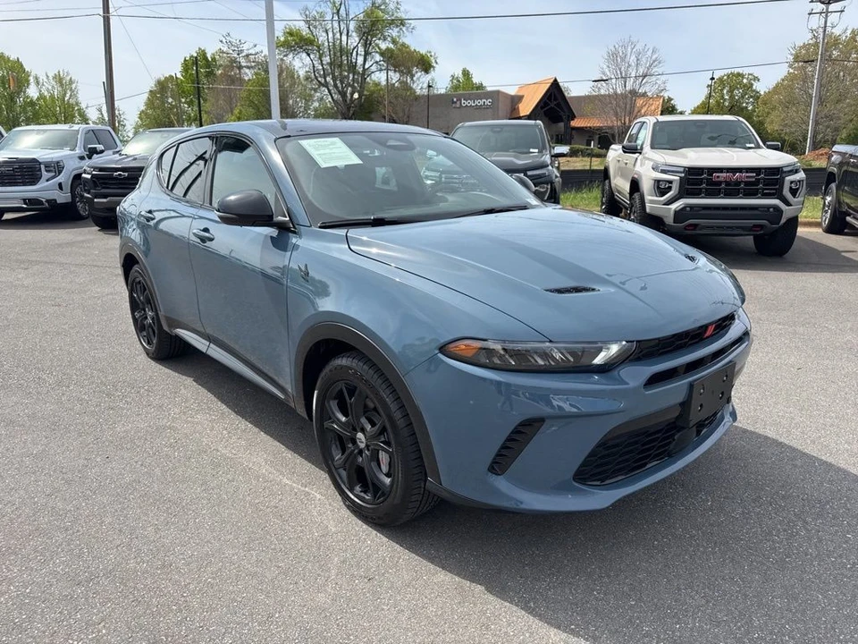 2024 Dodge Hornet - Image 7 of 31