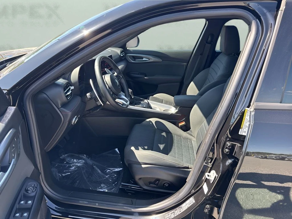 2024 Dodge Hornet - Image 9 of 31