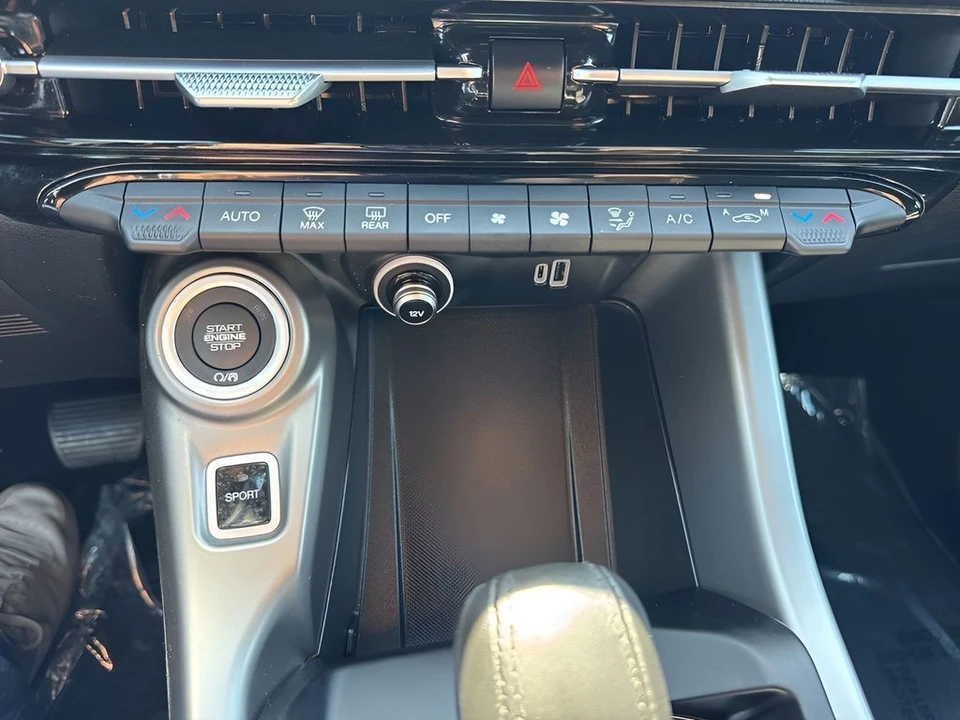 2024 Dodge Hornet - Image 17 of 31