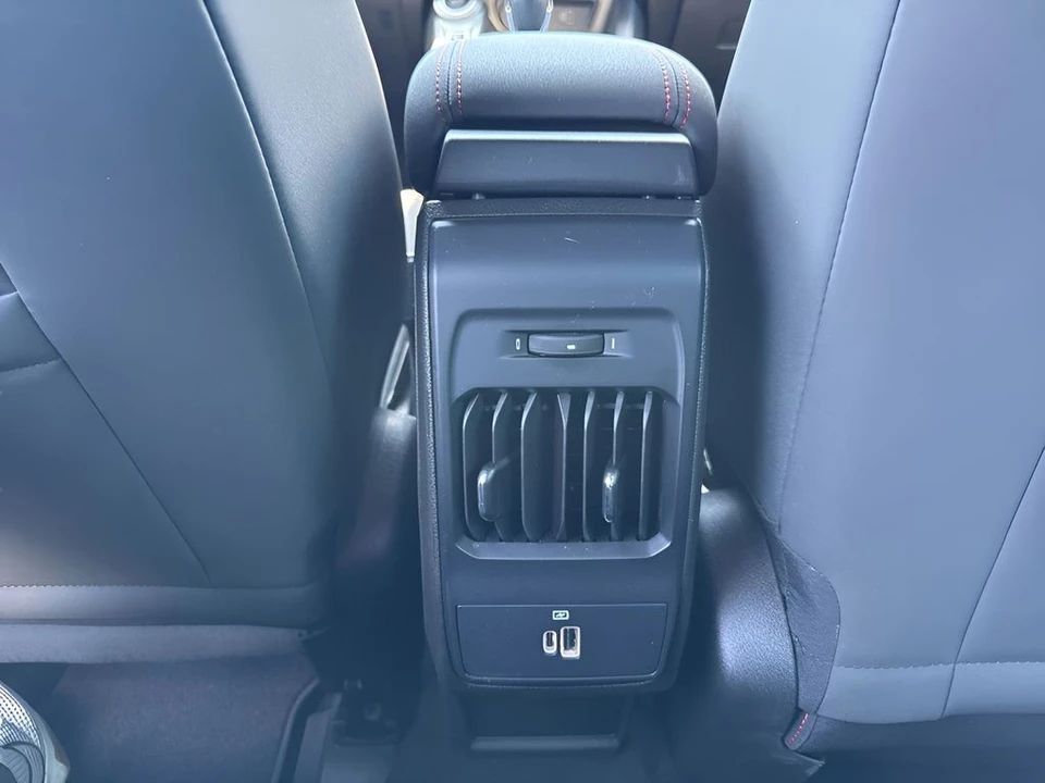 2024 Dodge Hornet - Image 13 of 31