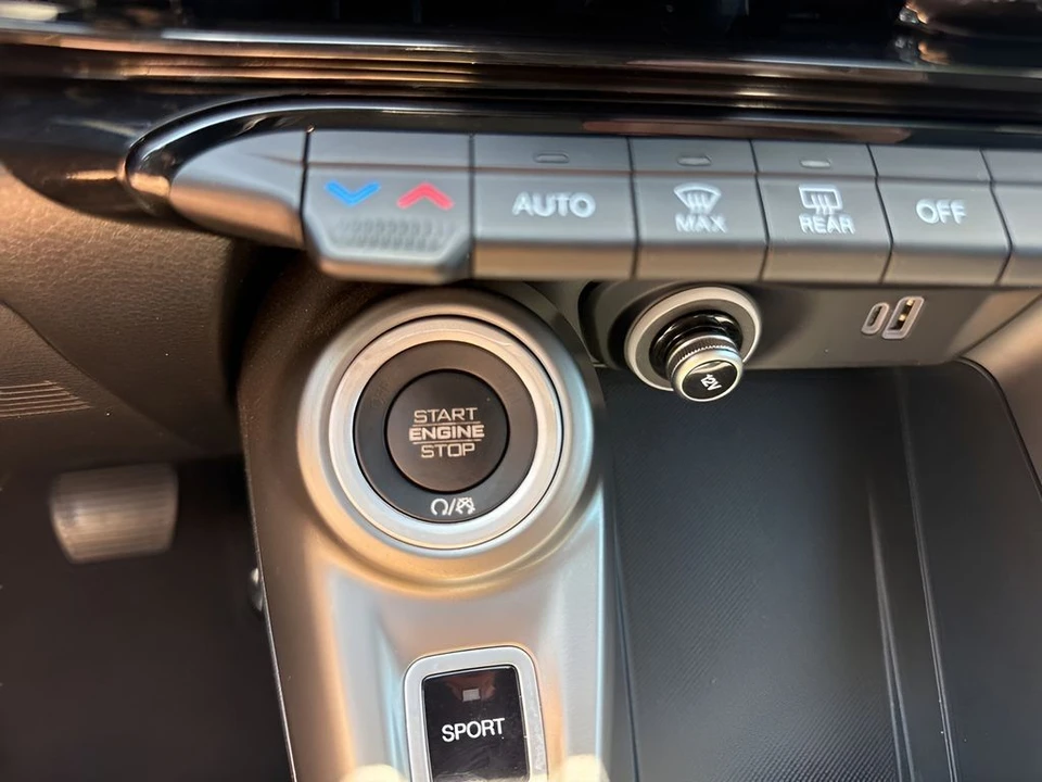 2024 Dodge Hornet - Image 23 of 31
