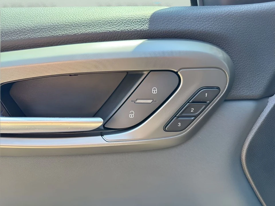 2024 Dodge Hornet - Image 11 of 31