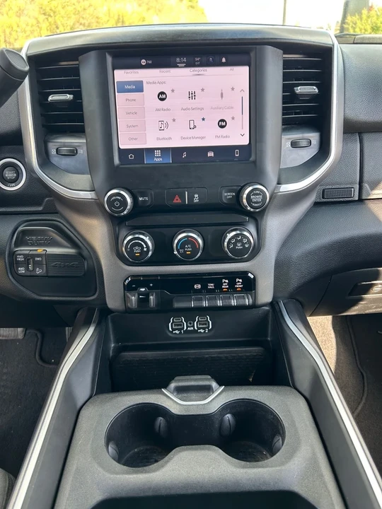 2024 Ram 2500 - Image 14 of 20