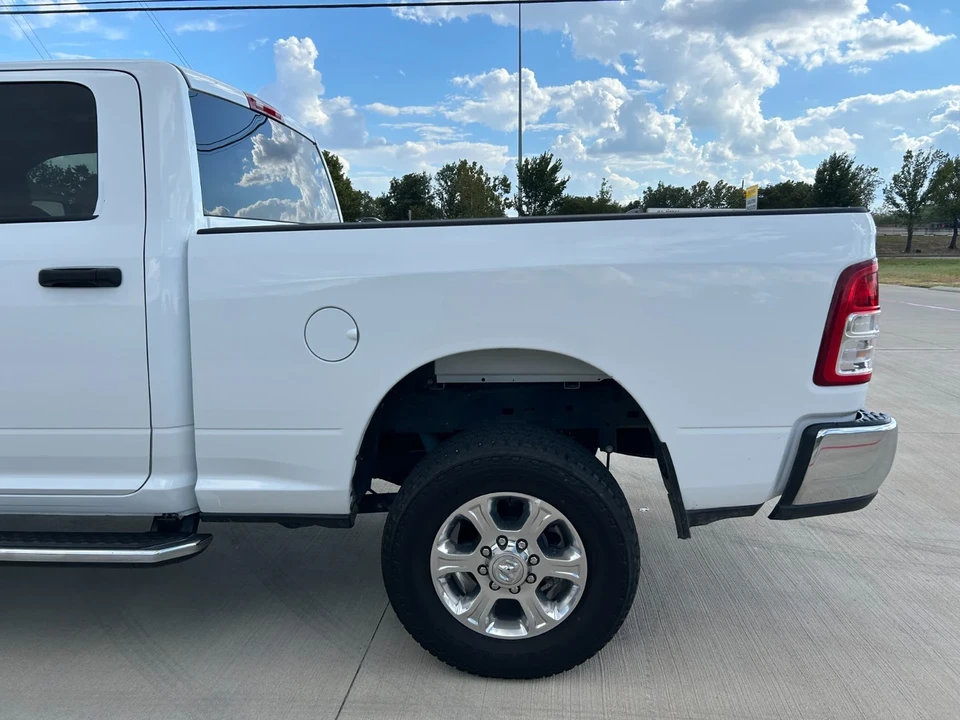 2024 Ram 2500 - Image 13 of 20
