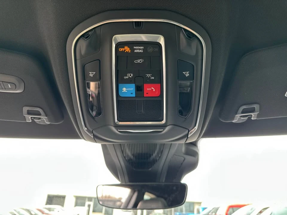 2024 Dodge Charger 8th Gen - Image 10 of 10