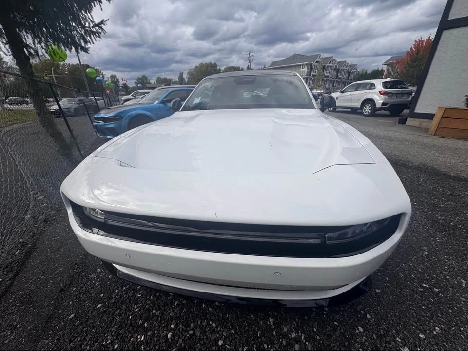 2024 Dodge Charger 8th Gen - Image 3 of 10