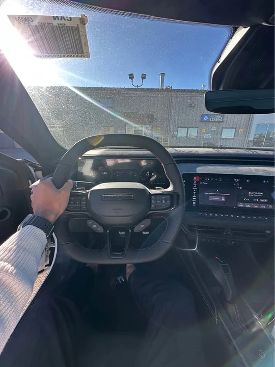 2024 Dodge Charger 8th Gen - Image 7 of 12