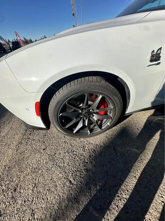2024 Dodge Charger 8th Gen - Image 3 of 12
