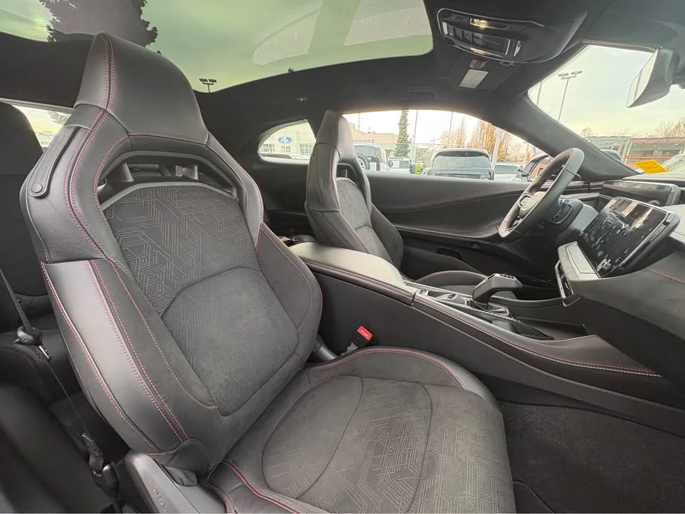 2024 Dodge Charger 8th Gen - Image 11 of 13