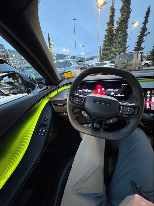 2024 Dodge Charger 8th Gen - Image 2 of 14