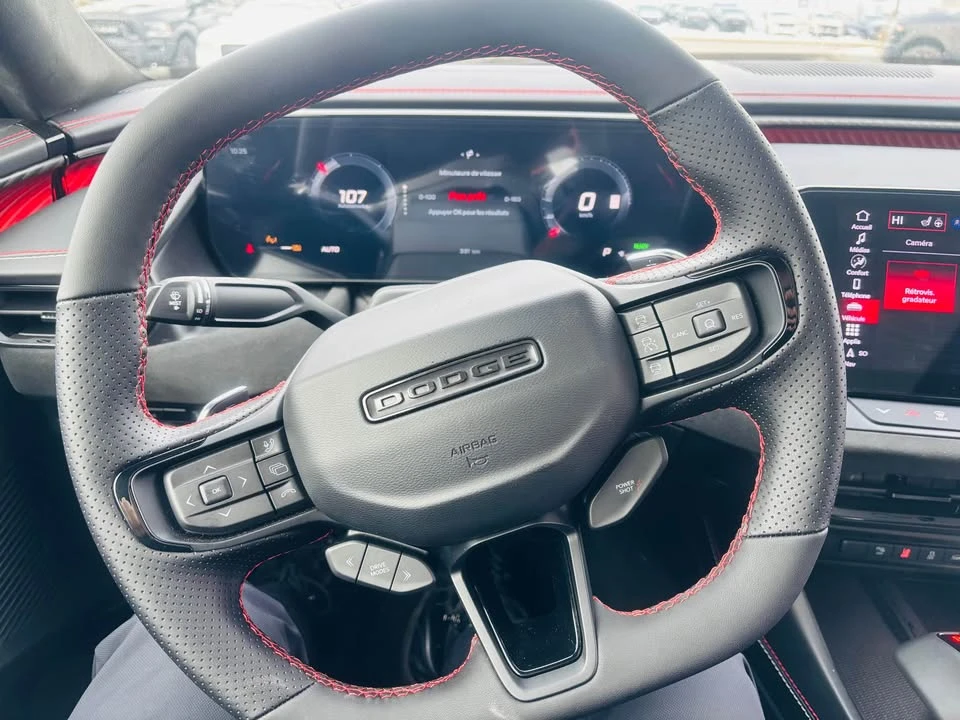2024 Dodge Charger 8th Gen - Image 10 of 11